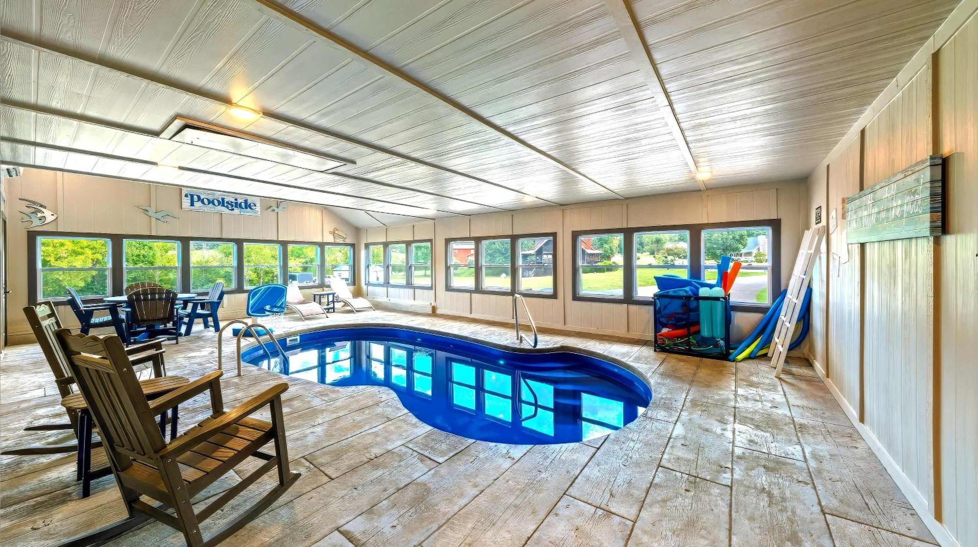 Poolside At Autumn Woods - Pool, Theater, Fireplace, Firepit, Arcade Sevierville Dış mekan fotoğraf